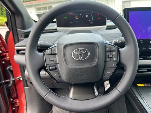 New 2026 Toyota C-HR AWD/4WD image 14