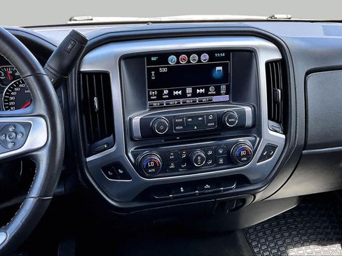 Used 2017 GMC Sierra 1500 SLE w/ SLE Value Package AWD/4WD image 7