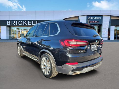 Used 2023 BMW X5 sDrive40i w/ Premium Package image 4