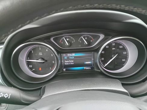 Used 2020 Buick Envision Essence FWD image 26