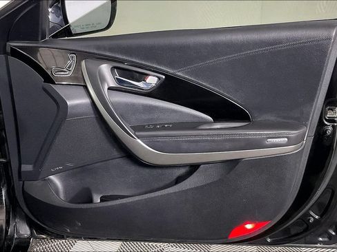 Used 2015 Hyundai Azera Limited FWD image 23