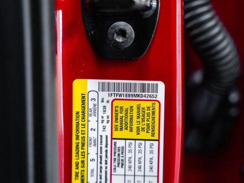 Certified 2021 Ford F150 Lariat w/ Equipment Group 502A High image 50