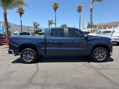 Used 2022 Chevrolet Silverado 1500 LT RWD image 9
