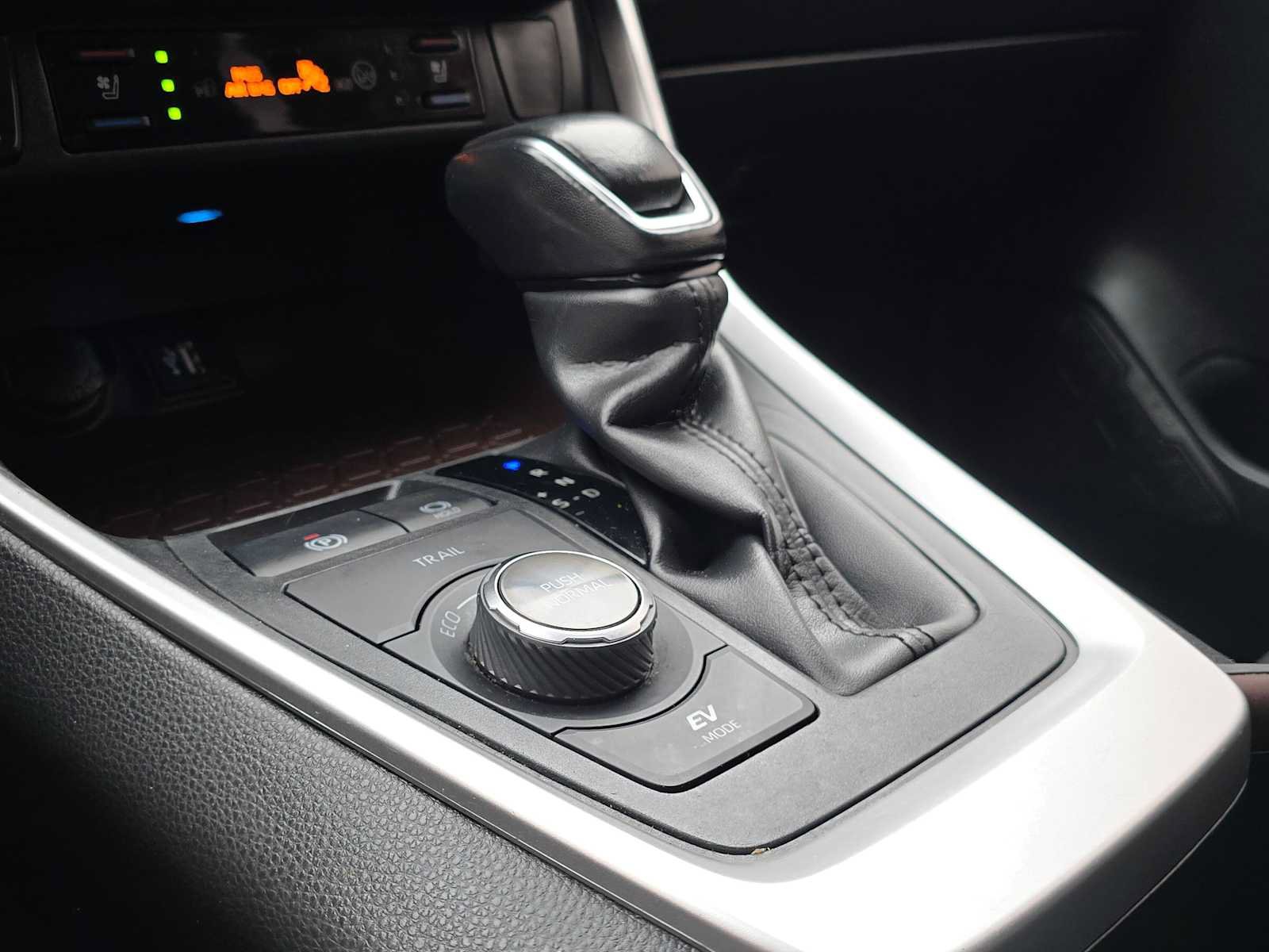 Certified 2023 Toyota RAV4 Limited AWD/4WD image 42