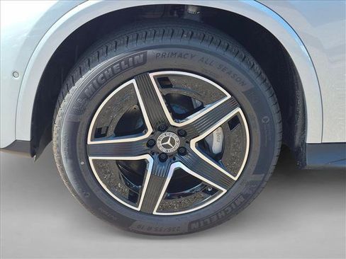New 2026 Mercedes-Benz GLC 300 image 9