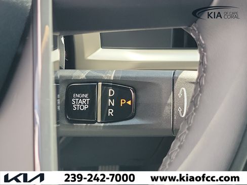 New 2027 Kia Telluride S w/ Towing Package FWD image 28