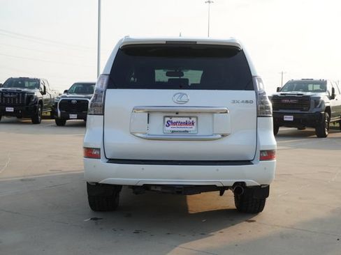 Used 2014 Lexus GX 460 w/ Premium Package AWD/4WD image 8