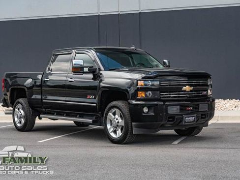 Used 2016 Chevrolet Silverado 2500 LTZ w/ Duramax Plus Package AWD/4WD image 14