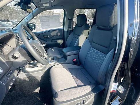New 2026 Nissan Frontier SV w/ Tow Package image 9