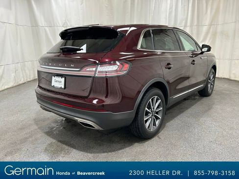 Used 2022 Lincoln Nautilus FWD image 8