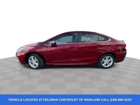 Used 2018 Chevrolet Cruze LT image 6