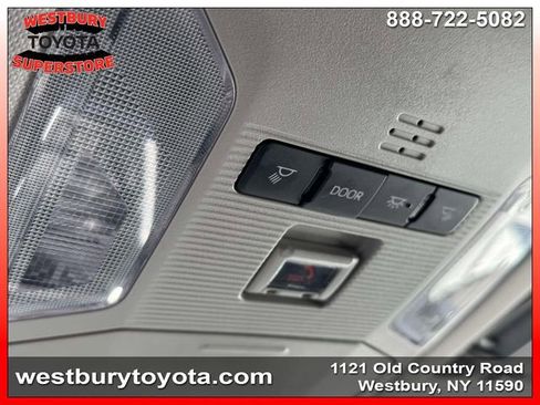 Certified 2025 Toyota RAV4 XLE AWD/4WD image 35