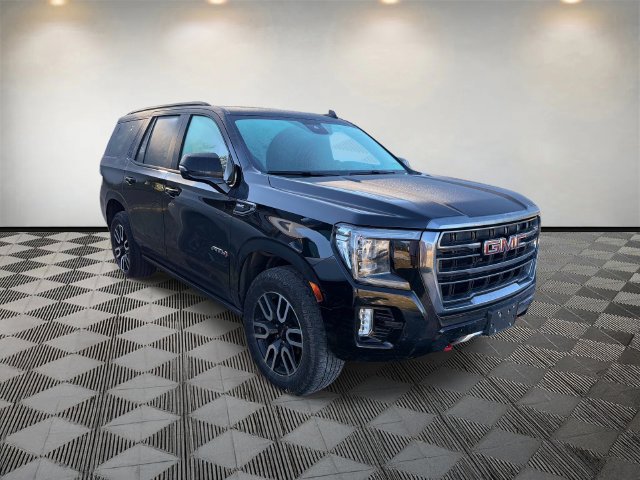 Used 2023 GMC Yukon AT4 w/ AT4 Premium Plus Package AWD/4WD image 3
