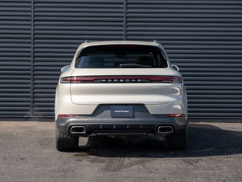 New 2026 Porsche Cayenne image 7
