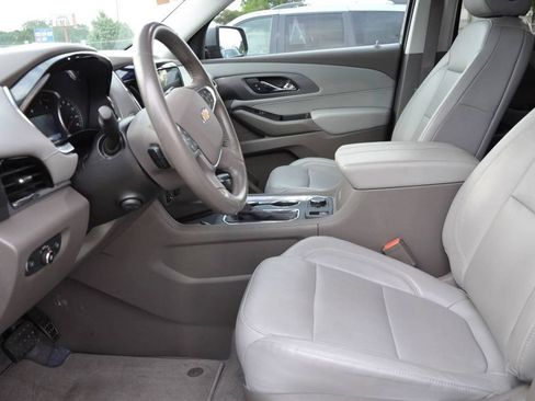 Used 2020 Chevrolet Traverse Premier image 10