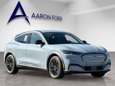 New 2025 Ford Mustang Mach-E Select w/ Comfort Package Lite AWD/4WD image 8