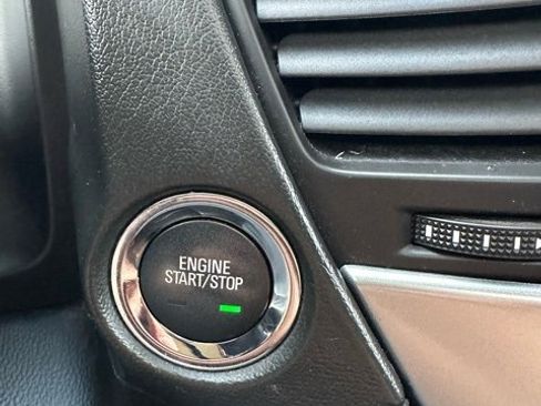 Used 2019 Chevrolet Tahoe Premier image 12