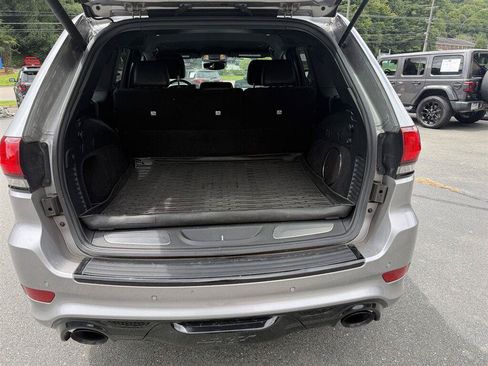 Used 2018 Jeep Grand Cherokee SRT w/ Trailer Tow Group IV AWD/4WD image 13
