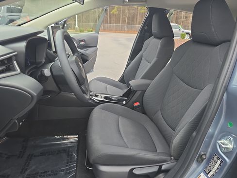 Used 2021 Toyota Corolla LE image 15