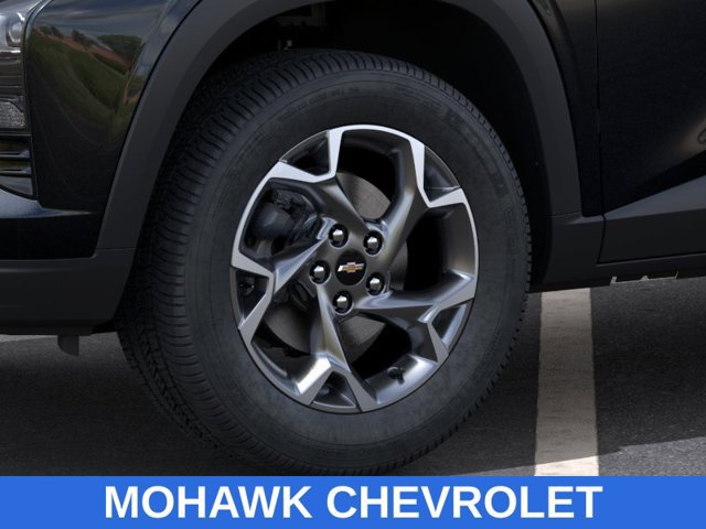New 2026 Chevrolet Trax LT w/ Driver Confidence Package FWD image 9
