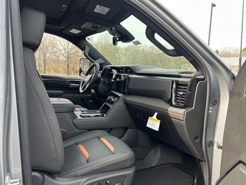 New 2026 GMC Sierra 2500 AT4 w/ AT4 Premium Plus Package image 43