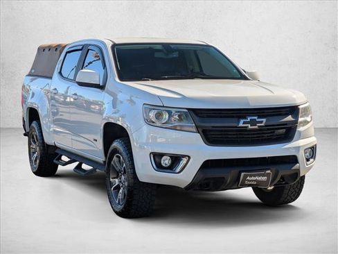 Used 2019 Chevrolet Colorado Z71 image 3