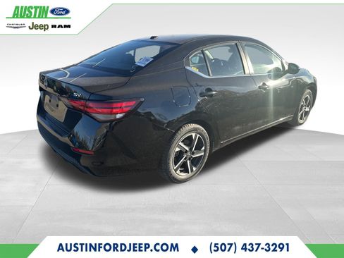 Used 2024 Nissan Sentra SV image 6