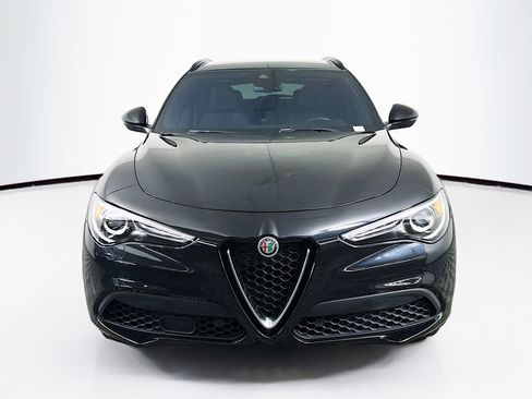Used 2022 Alfa Romeo Stelvio Ti w/ Active Assist Plus Package image 2
