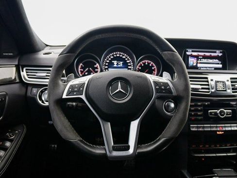 Used 2014 Mercedes-Benz E 63 AMG S-Model image 31