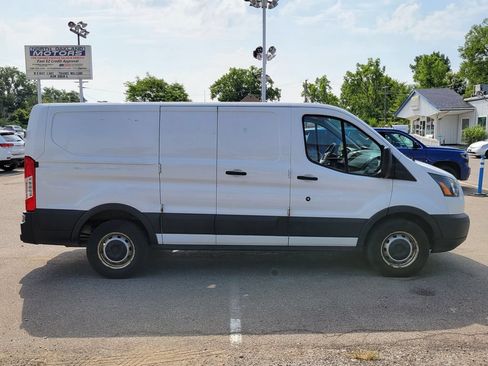 Used 2019 Ford Transit 150 130 Low Roof RWD image 3