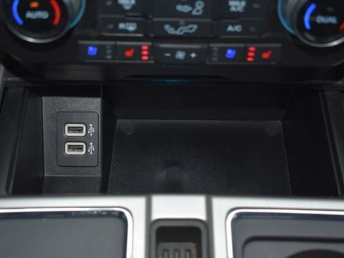 Used 2020 Ford F150 Lariat w/ Equipment Group 502A Luxury image 36