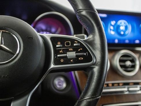 Used 2020 Mercedes-Benz GLC 300 4MATIC w/ Parking Assistance Package image 50