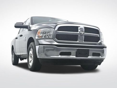 Used 2023 RAM 1500 Classic SLT w/ Trailer & Traction Group AWD/4WD image 31