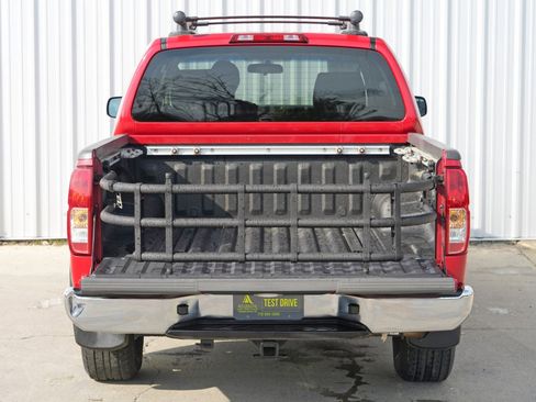 Used 2008 Nissan Frontier NISMO w/ Moonroof Pkg image 9