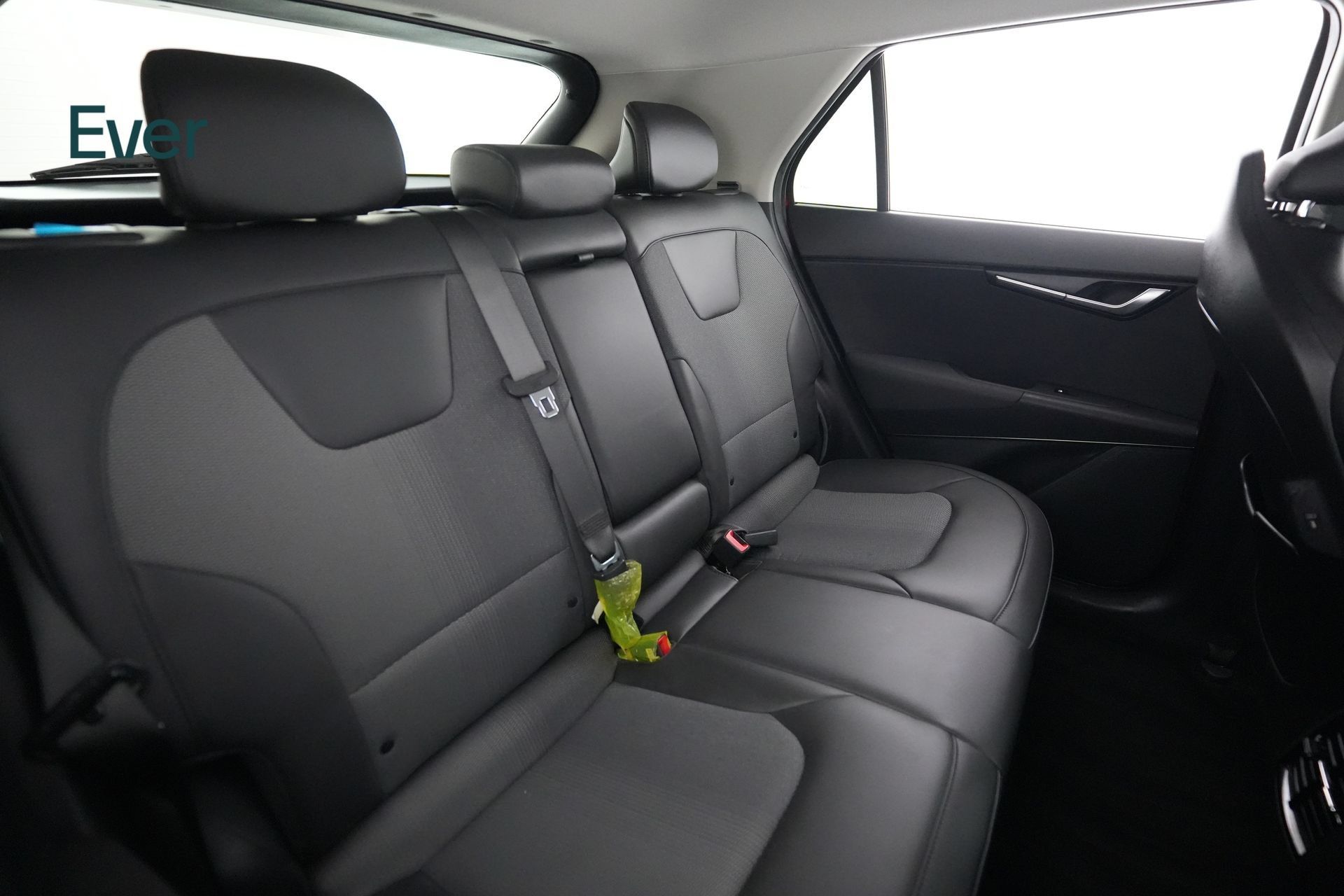 Used 2023 Kia Niro Wind FWD image 5
