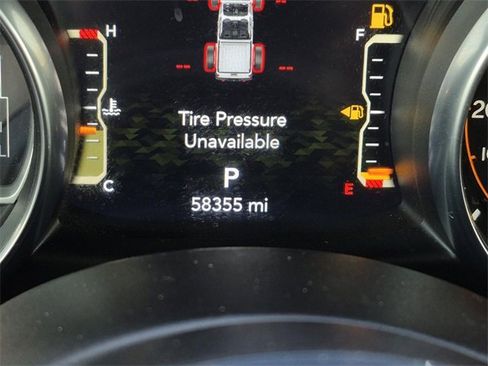 Used 2023 Jeep Gladiator Overland image 29