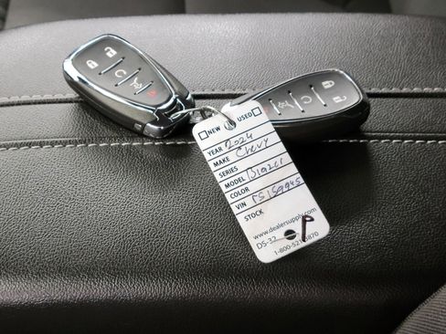 Certified 2024 Chevrolet Blazer LT w/ Convenience Package image 25