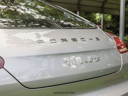Used 2016 Porsche Panamera GTS AWD/4WD image 96