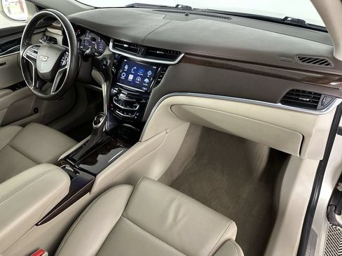 Used 2016 Cadillac XTS Luxury AWD/4WD image 32