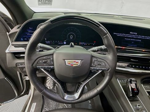 Used 2023 Cadillac Escalade ESV Sport AWD/4WD image 13
