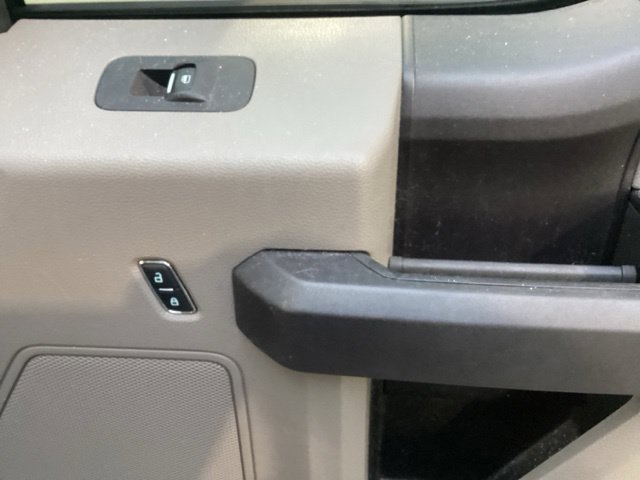 Used 2016 Ford F150 XL w/ Equipment Group 101A Mid RWD image 17