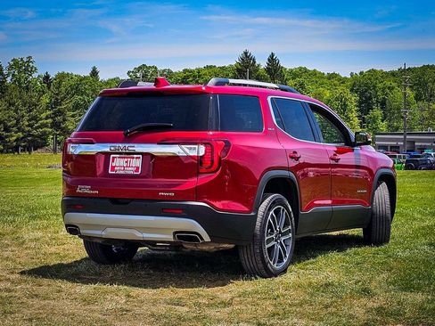 Used 2021 GMC Acadia SLT w/ Premium Package AWD/4WD image 3