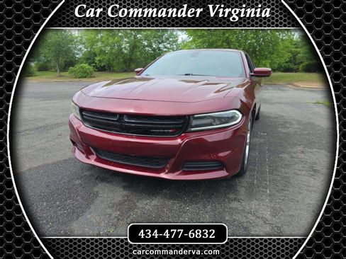Used 2019 Dodge Charger SXT RWD image 1