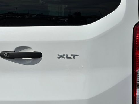Used 2023 Ford Transit 350 XLT image 32