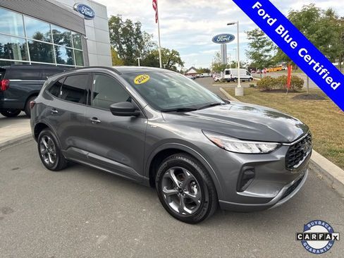 Certified 2023 Ford Escape ST-Line w/ Tech Pack #1 image 8