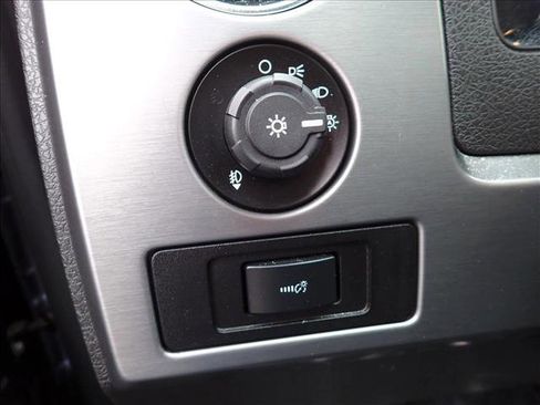 Used 2014 Ford F150 Limited image 17