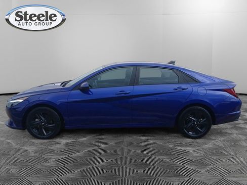 Used 2022 Hyundai Elantra Blue w/ Cargo Package image 2