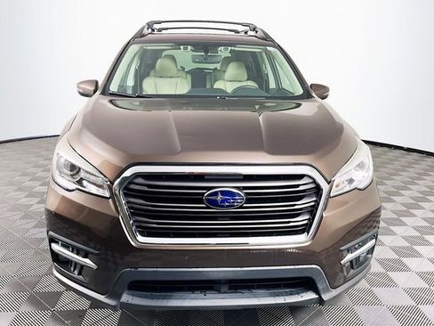 Used 2019 Subaru Ascent Limited w/ Popular Package #3 AWD/4WD image 3