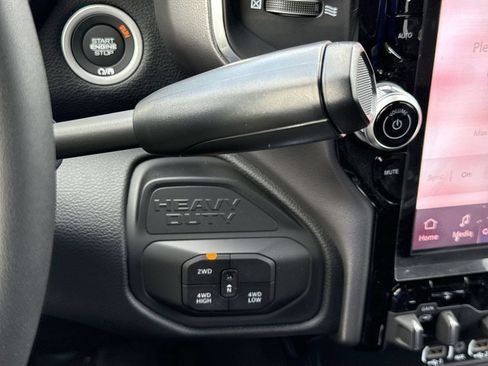 New 2026 RAM 2500 Laramie w/ Night Edition AWD/4WD image 26