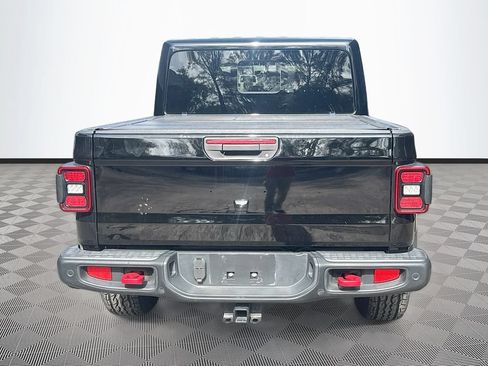 Used 2022 Jeep Gladiator Rubicon w/ LED Lighting Group AWD/4WD image 7